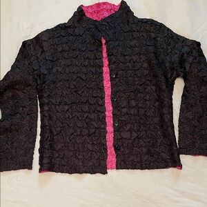 Reversible! Black and Pink Women's bubble Shirt/Jacket